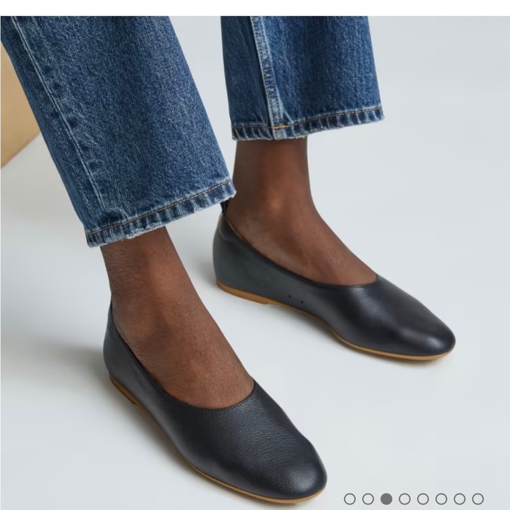 Everlane The Italian Leather Day Glove Flats Size 6